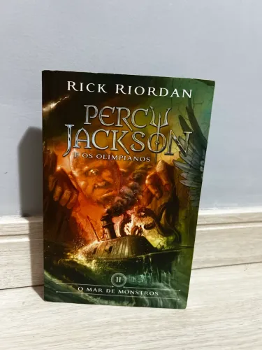 Livro Percy Jackson - O Mar De Monstros (Vol. 2) - Estado De Novo!