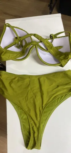 Biquíni verde musgo - tamanho G