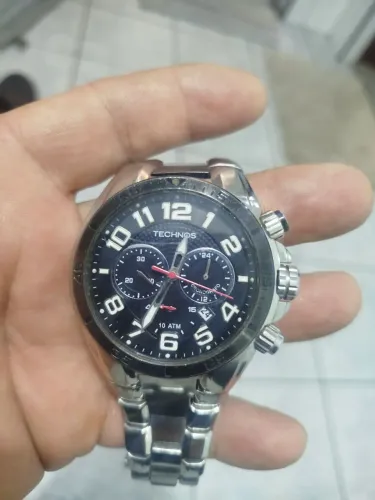 Relógio technos