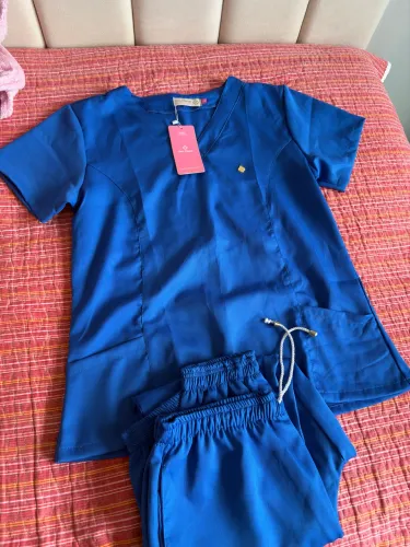 scrub dra charm azul royal XG