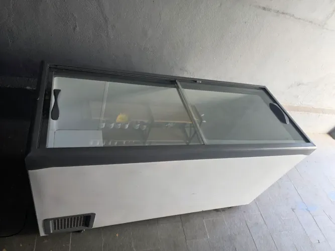 Freezer horizontal gelopar 534L