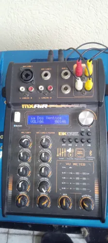 Mesa de som expert com Bluetooth modulo sundigital sd400 Bateria de 60Ah fonte chevada de 