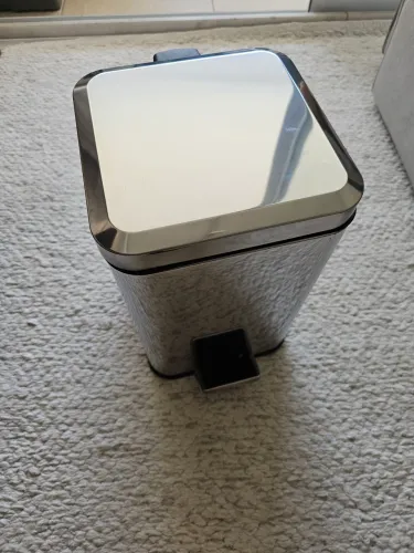 Lixeira inox com pedal 12L