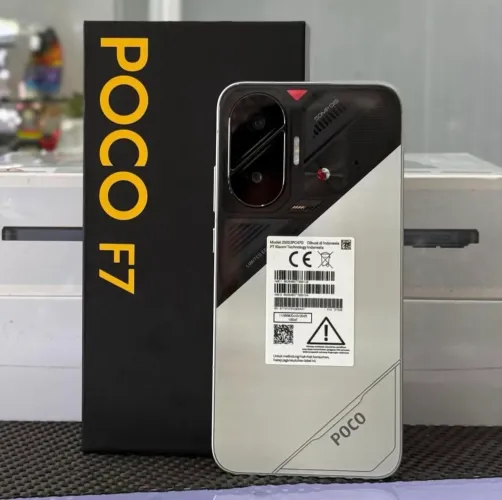 Celular Xiaomi Poco F7 512GB 12GB RAM PRATA NOVO LACRADO GLOBAL ENTREGAMOS GRATUITO