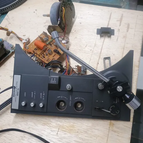 Toca discos Polyvox TD 3000 venda de peças consulte valores 