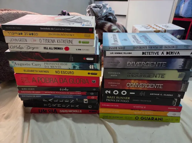 Livros novos e usados