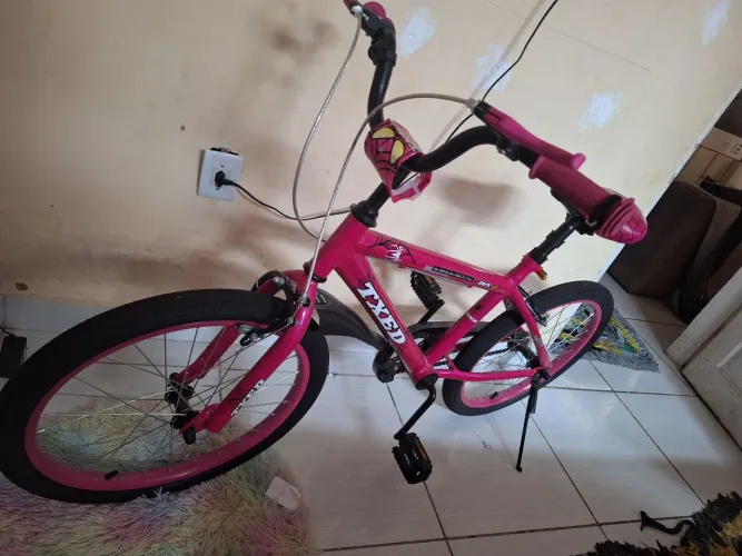 VENDE BICICLETA INFANTIL VALOR 350 SEMI NOVA