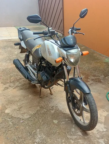 Vende se Comet 150