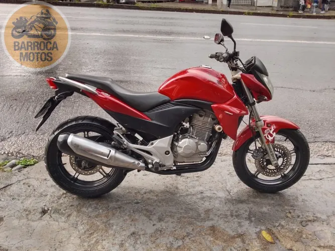 CB 300 R *EXTRA / RARIDADE* VERMELHA 2013/2013