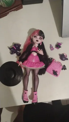 Draculaura g3 core refresh