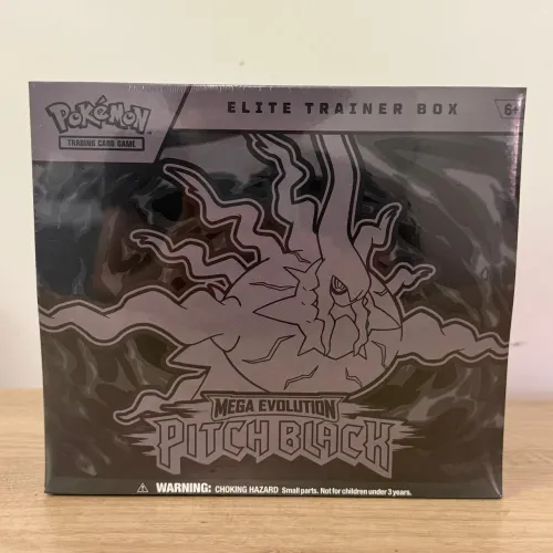 Elite Trainer Box Pitch Black em Inglês - Pokémon