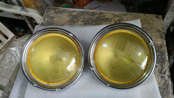 FAROL AMARELO CARELLO PRO FUSCA 