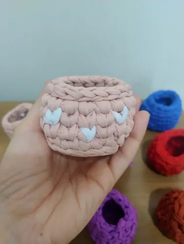 Mini cachepôs (preço referente a 4 unidades)