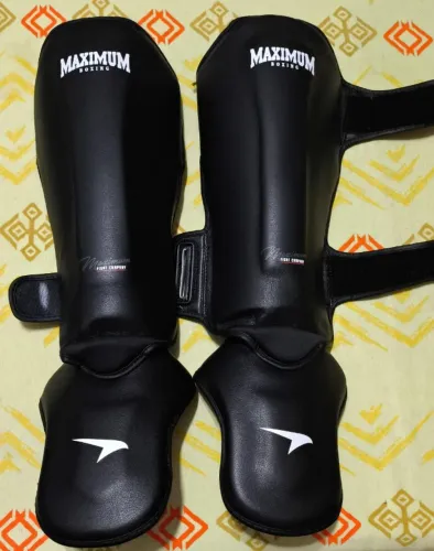 Caneleira Maximum preta , tamanho M , nunca usada