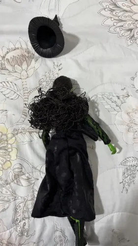 Boneca da Elphaba de wicked - MATTEL