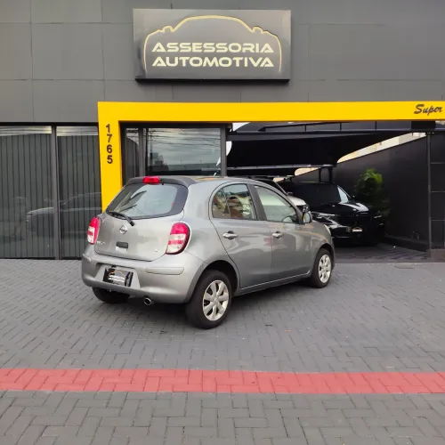 Nissan March S 1.0 16V Flex Fuel 5P 2013