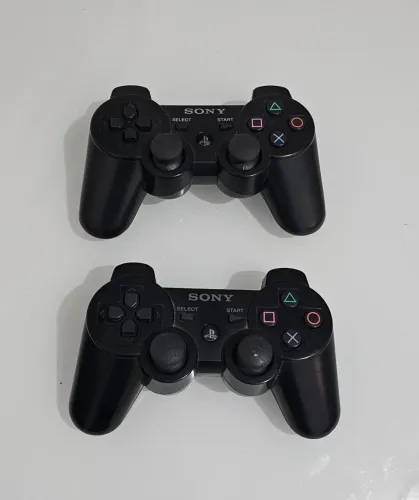 Lote 2 Controles Originais Sony PS3 - Sem Teste De Comandos / No Estado
