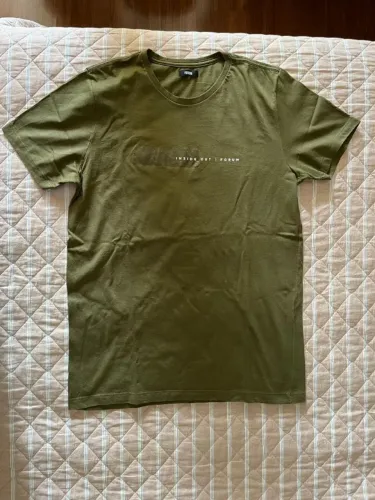 camiseta forum | conforto estilo urbano com toque premium