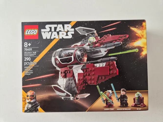LEGO Star Wars 75401 Ahsoka's Starfighter