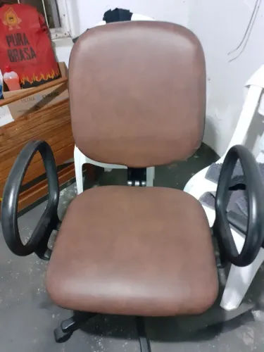 Vendo cadeira