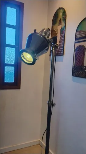 Luminária antiga