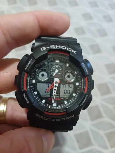 Vendo Casio G Shock GA 100 semi novo