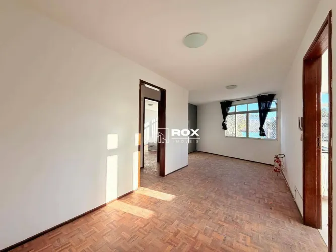 Apartamento com 2 quartos para alugar, 65 m² por R$ 2.760/mês - Água Verde - Curitiba/PR