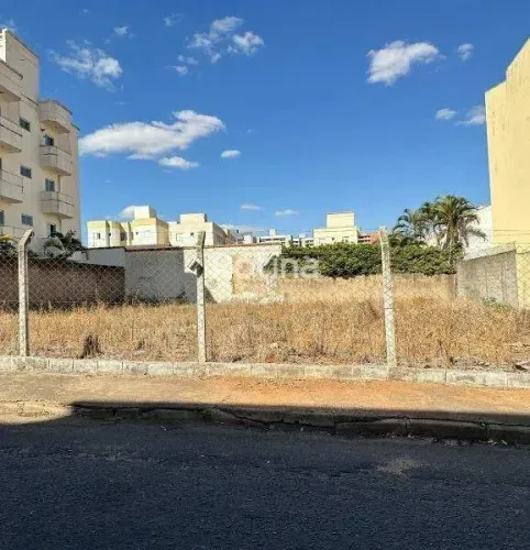 Terreno à venda, Santa Mônica - Uberlândia/MG - Rotina Imobiliária