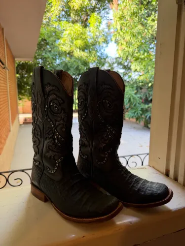 Bota Feminina Goyazes Exótica