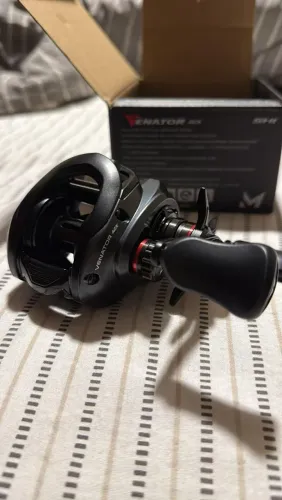 Carretilha venator acx direita