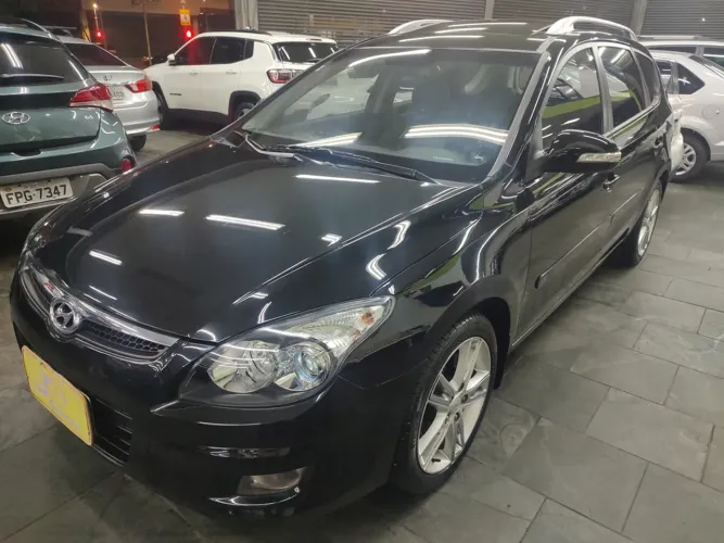 Hyundai I30CW 2.0 16V 145cv Aut. 5P 2011