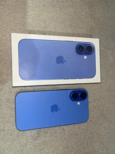 iPhone 16