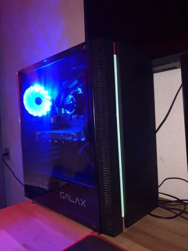 PC GAMER 
