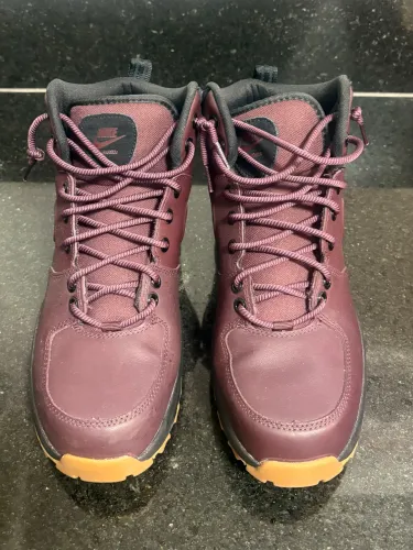 Vendo nike manoa 41
