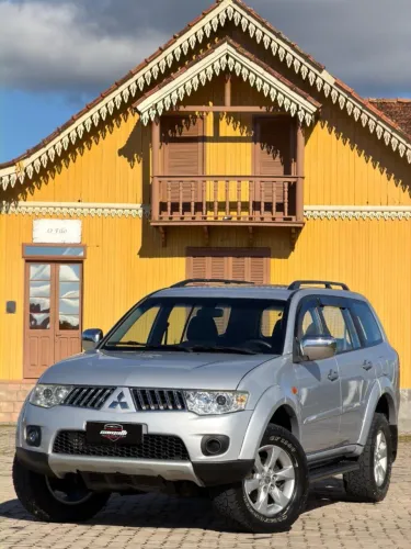 Mitsubishi Pajero Dakar 3.2 4X4 T.i. Dies. 5P Aut. 2012