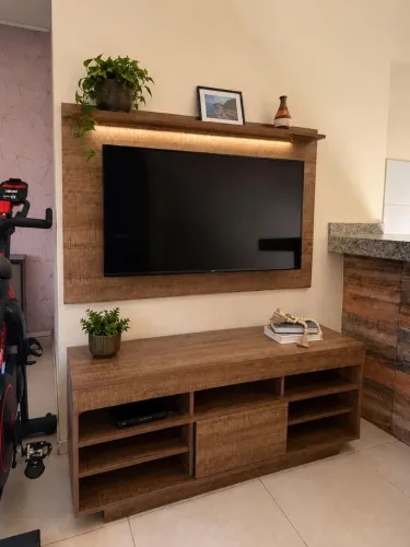 Rack e painel conservados