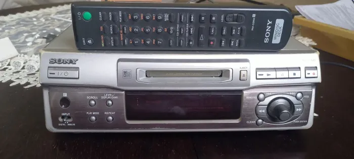 Vendo MD Sony S40/38 minidiscs com mais de 450 playback 