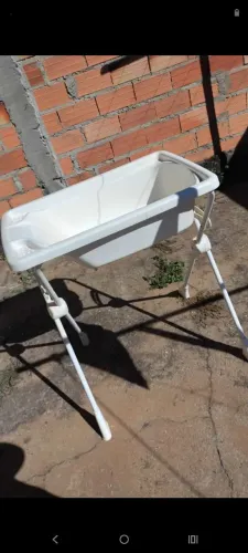 Banheira com suporte