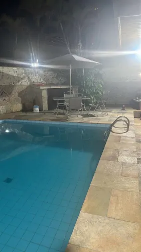 Casa com piscina no Guaruja / Enseada.