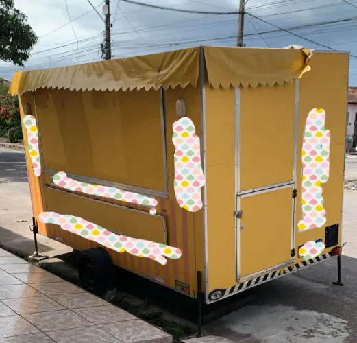 Trailer/food truck / semi-novo, aceito negociação.. 