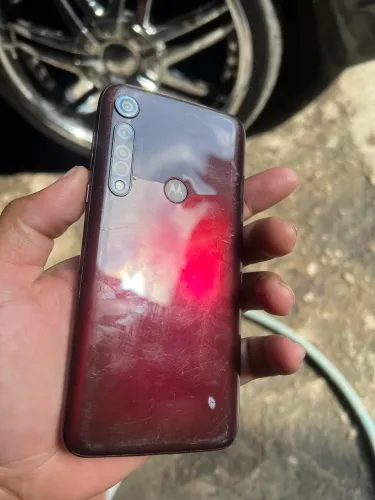 Moto g8 plus 