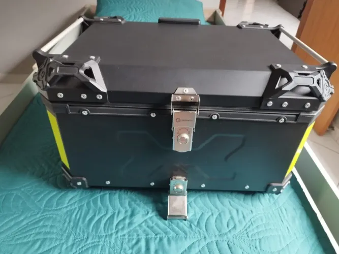 Baú moto Lander 65 litros