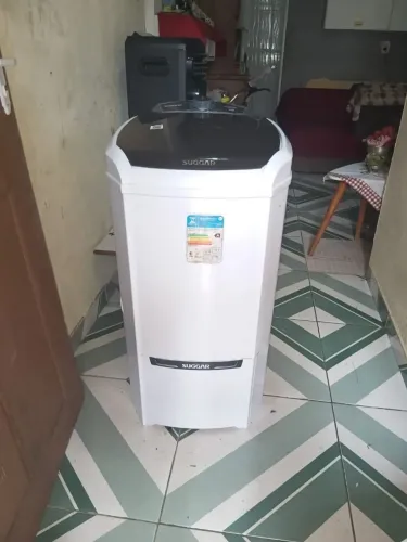 Máquina de lavar SUGGAR