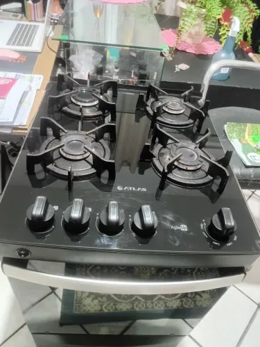 Fogão semi novo