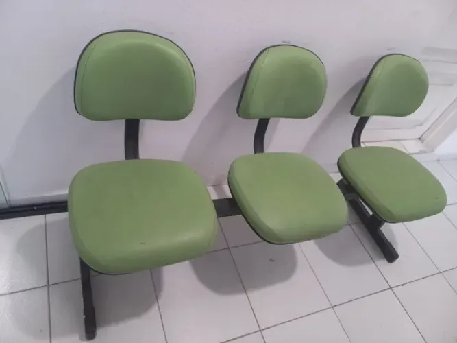 Cadeira Longarina 3 Lugares Estofada Recepção / Escritório