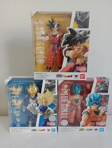 S.h figuarts Goku, Vegeta Ssj, Goku blue