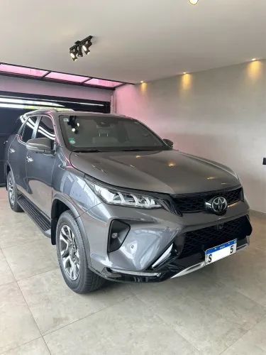 Toyota Hilux SW4 Diamond 2.8 TB 4X4 Die. Aut. 2024