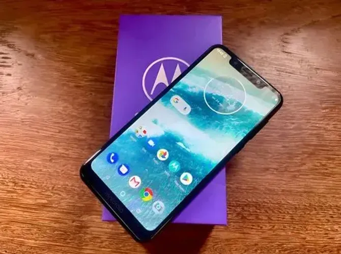 Motorola moto one