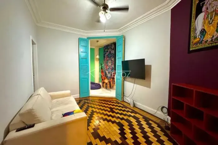 Apartamento : / Residencial / Centro