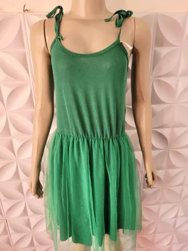 Vestido serve até P